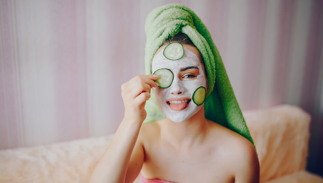 Hydrating face masks winter