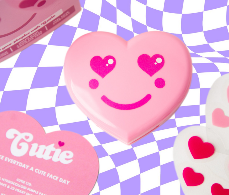a picture of cutie pimple patches shaped lik a love heart